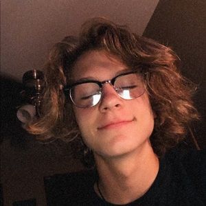 Meet your Posher, Connor